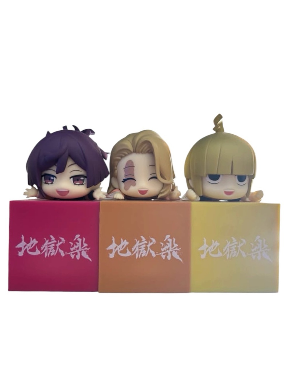 Hells Paradise (Jigokuraku) Yuzuriha, Yui, and Fuchi Mini Anime Figures